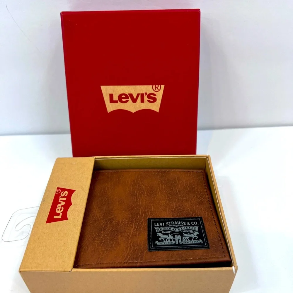 LEVI'S, MENS BROWN SINGLE FOLD MEN'S WALLET, RFID PROTECTION
